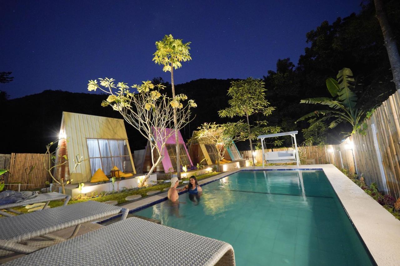 La Vie En Rose Hotel Senggigi Exterior foto