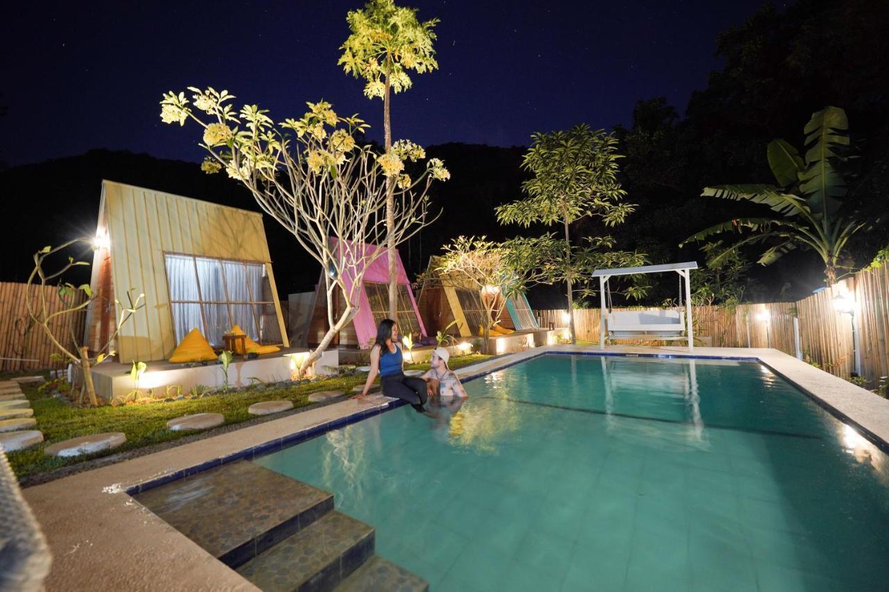 La Vie En Rose Hotel Senggigi Exterior foto